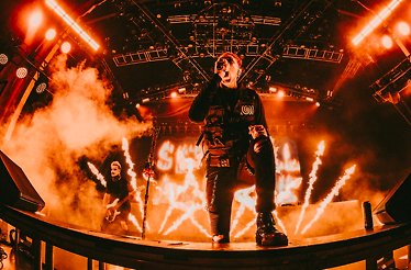 Promotional banner for Motionless in White.