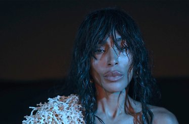 Promotional poster for Loreen 