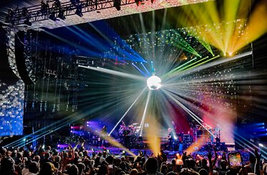 Promotional poster for Brit Floyd: Animals 50.