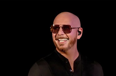 Promotional banner for Pitbull: I'm Back!