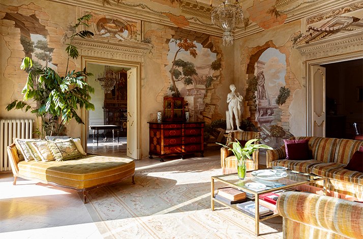 Regal room at Palermo's historic Villa Tasca.