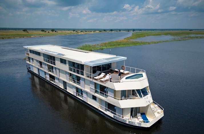 The exterior of Zambezi Queen Houseboat on Chobe River