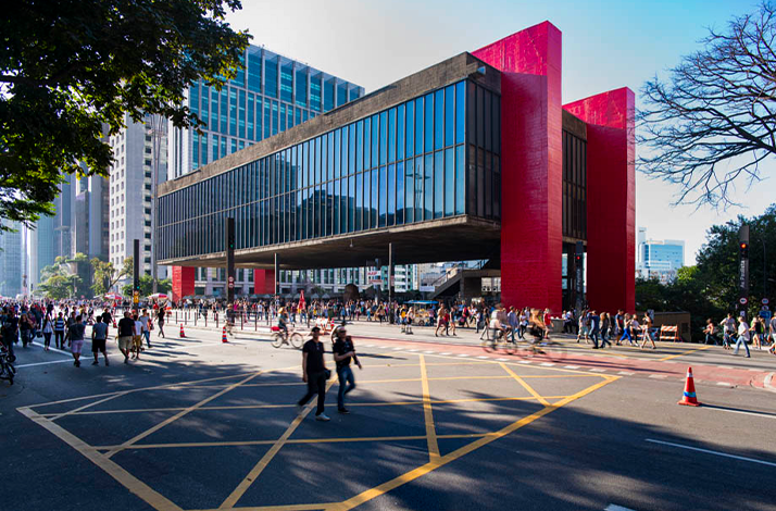 Outdoor building of the Museum of Art of São Paulo Assis Chateaubriand in São Paulo, Brazil.