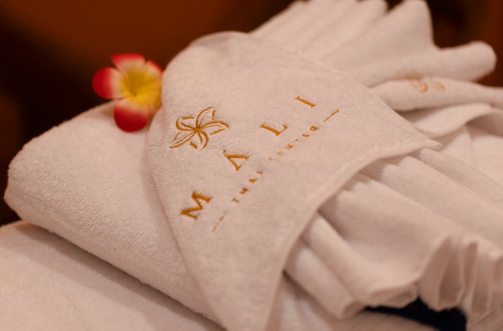 Thai Centre Mali branded towel.
