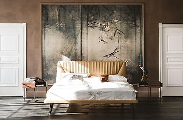 Bedroom setup on sale at Rovere 