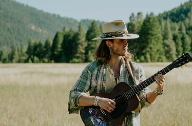 Promotional poster for KALEO Way Down We Go Tour.
