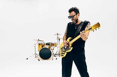 Cremonini: AMATOUR - Live Indoor 2026 with Guest Star DONNY McCASLIN