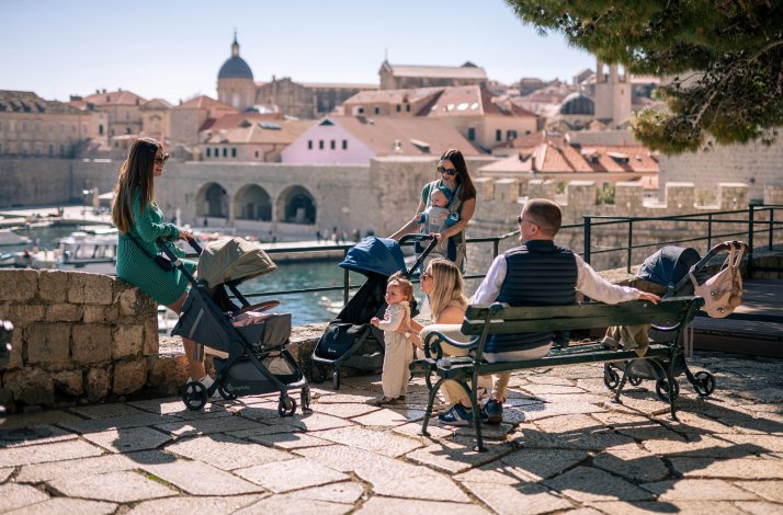 People enjoying the city of Dubrovnik with their children