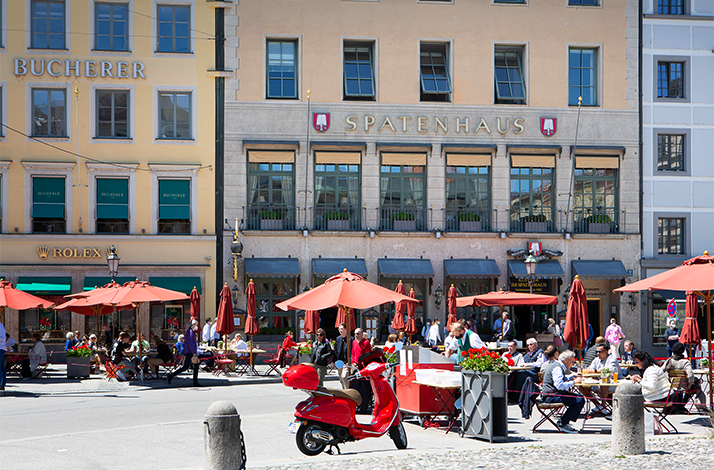 Exterior of Spatenhaus an der Oper.