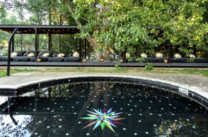 The outdoor area of the Molino hotel.