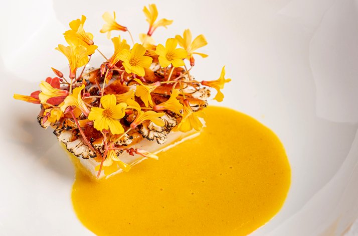 A delicate dish prepared at the Indian restaurant Trèsind Studio.