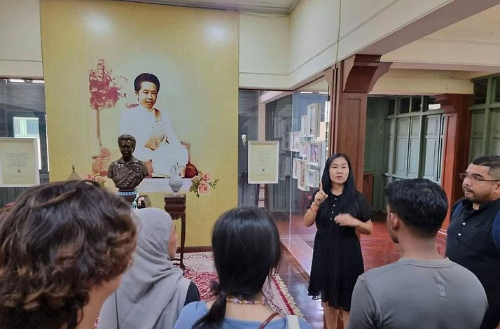 Participants on a private palace tour of the Suan Sunandha Palace in Bangkok, Thailand