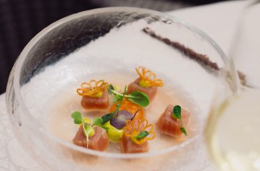 Fine dining dish at restaurant De Saffraan.