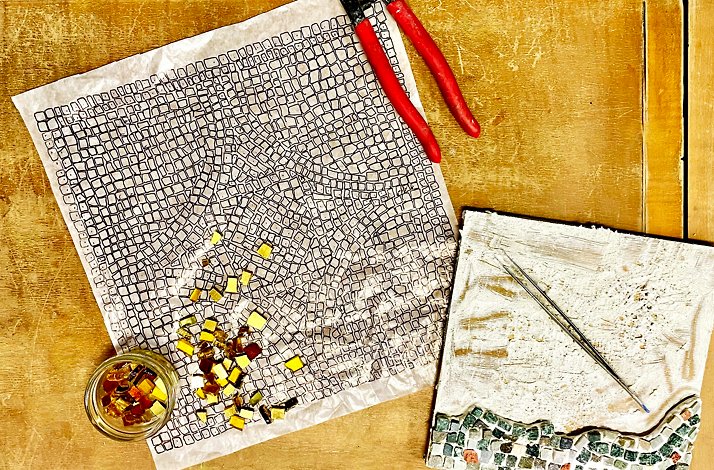 Hands-on mosaic workshop attributes.