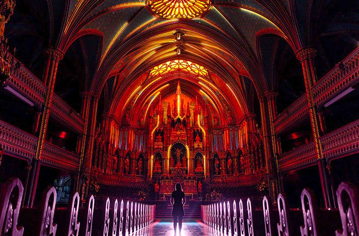 The breathtaking ceiling of Notre-Dame Montreal