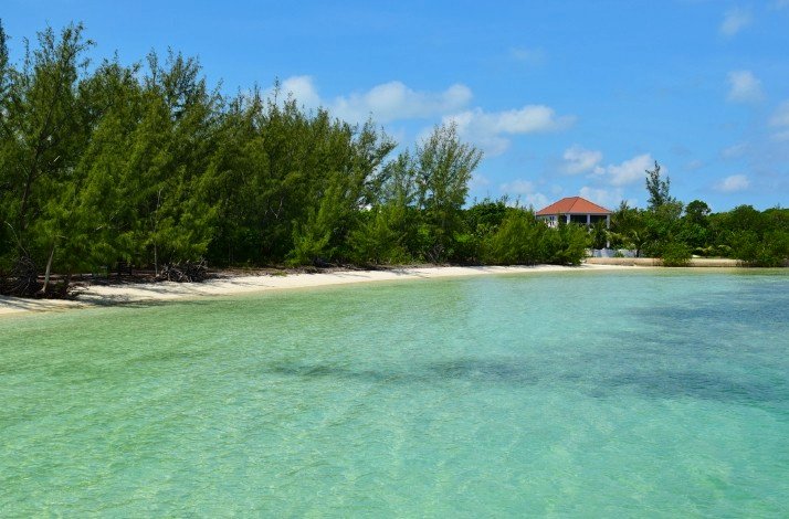Beach of Green Cay, Bahamas