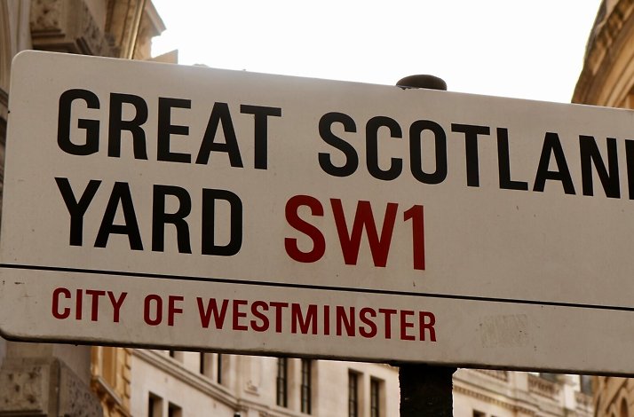 Great Scotland Yard signpost