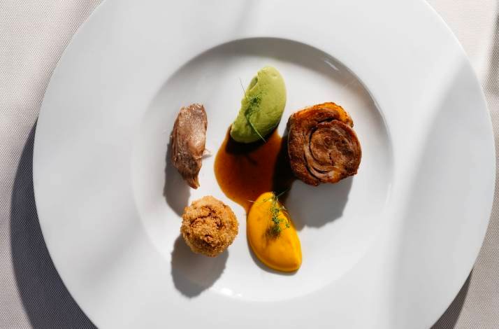 Gourmet meat dish at Konoba Boba restaurant.