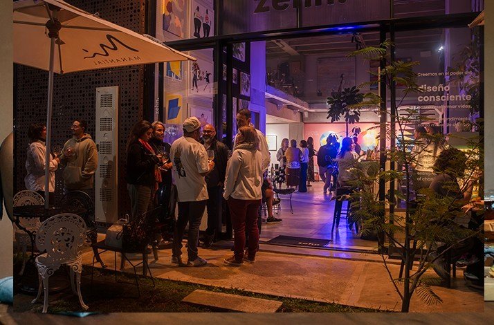 Many people enjoy their time at the event at Zehn Living.