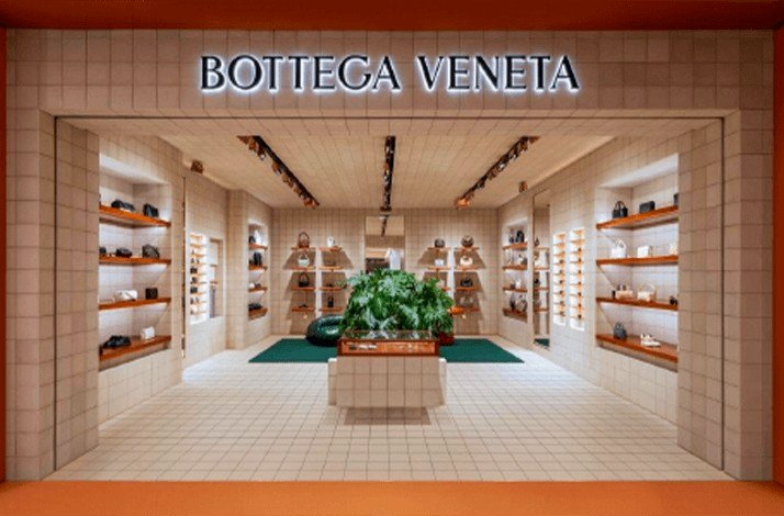 Outside view of Bottega Veneta boutique at Central Chidlom