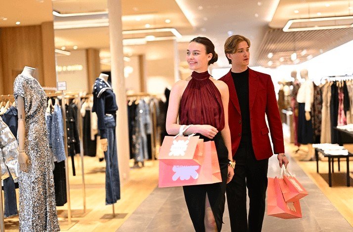 A couple shopping in a luxury store in Central Chidlom