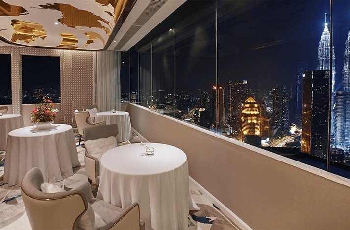 Dining area of Restaurant Molina