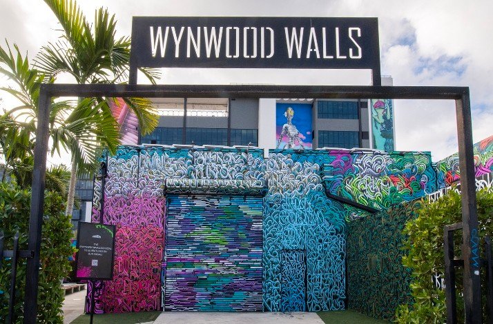 The main entrance of Wynwood Walls Art Bar