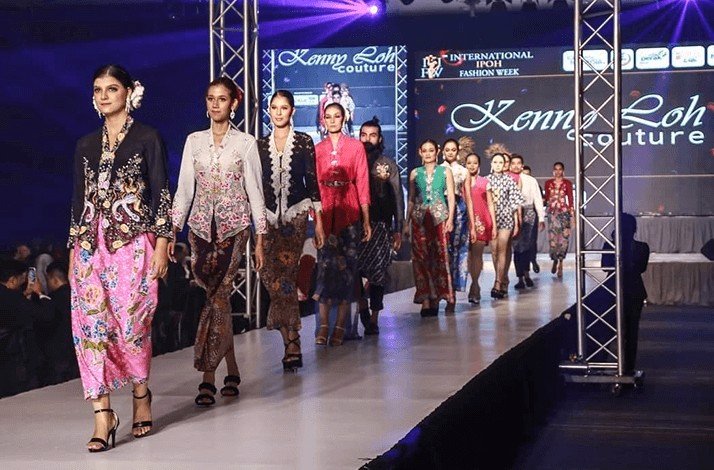 Models showing Kenny Loh Couture on International IPOH Fashion Week