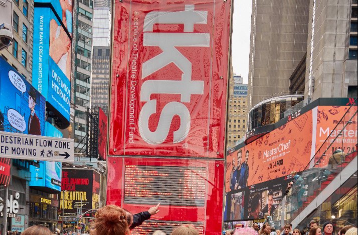 Tkts promotional ad in Times square