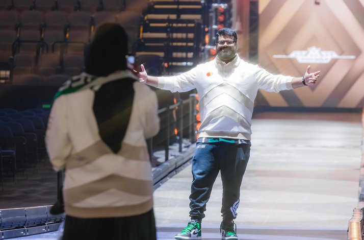 Kenyan musician Bien-Aimé Baraza at LCS ChampsTour.