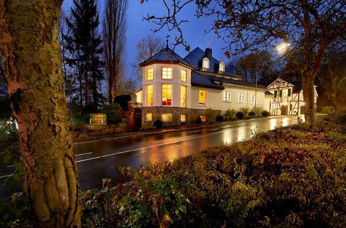 Outside view of Muhlenhelle hotel at Gummersbach.