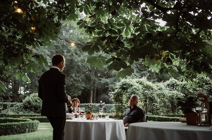 Outdoor dining at Châteauhotel De Havixhorst in the Netherlands