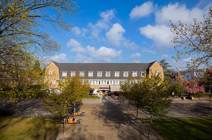 Exterior of Hotel Parkzicht Eindhoven.