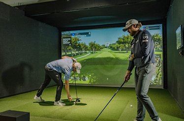 Simulatorgolf hos Indoor Golf Group – 30% på en timme speltid