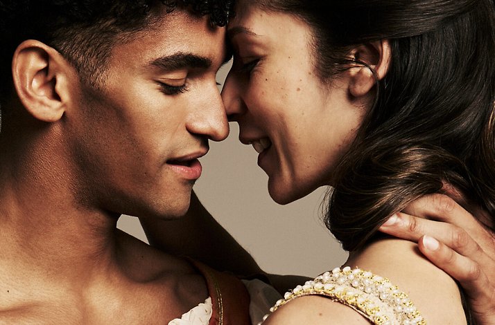 Artists posing for promotional banner for Romeo & Juliet performed by the Australian Ballet.