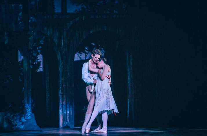 The famous balcony scene duet from the Romeo and Juliet ballet.