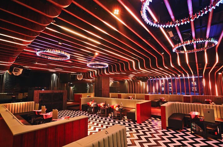 Mastercard DEMO #10: In Dubai, United Arab Emirates (1)