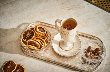 Mulled wine served at The Dante winter cabin