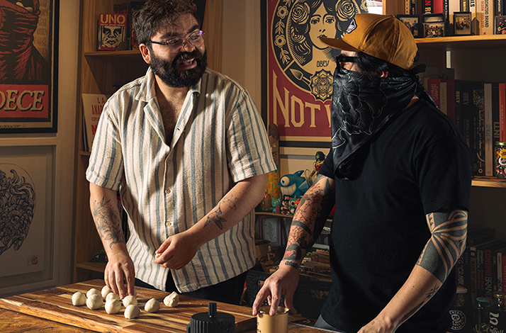 Tavo Garavato and Nicocina cooking Colombian dishes.