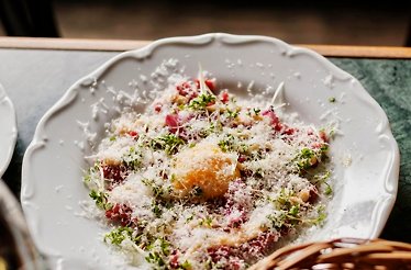 Paraden Kvarterskrog & Bar