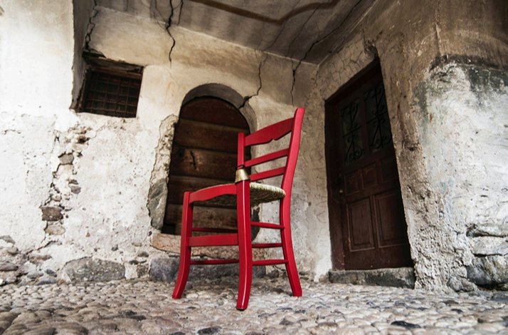 A close view of the red chair at Mezzano.