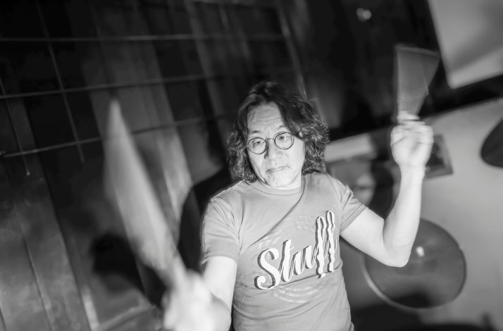 Black and white photograph of Chef Susumu Kakinuma