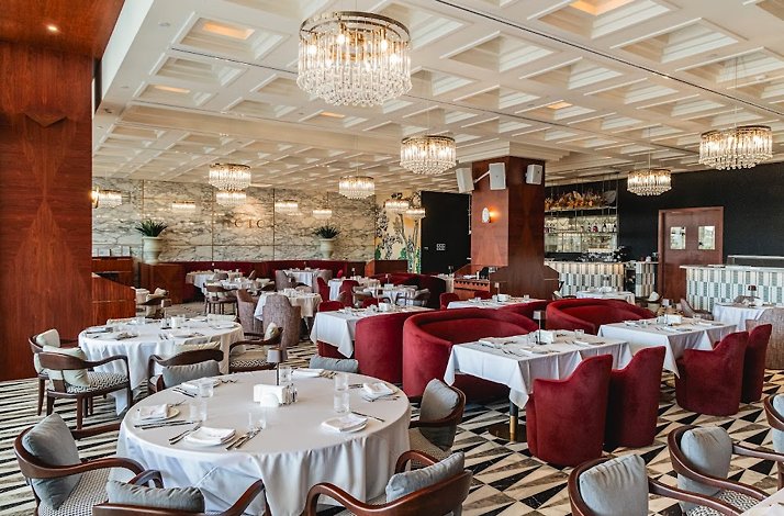 Italian Noto restaurant features a vibrant and inviting atmosphere.