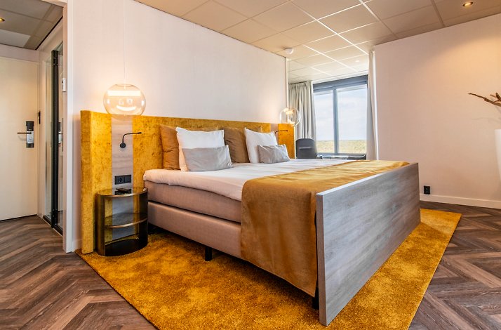 Cozy interior room at Grand Hotel Beatrix.