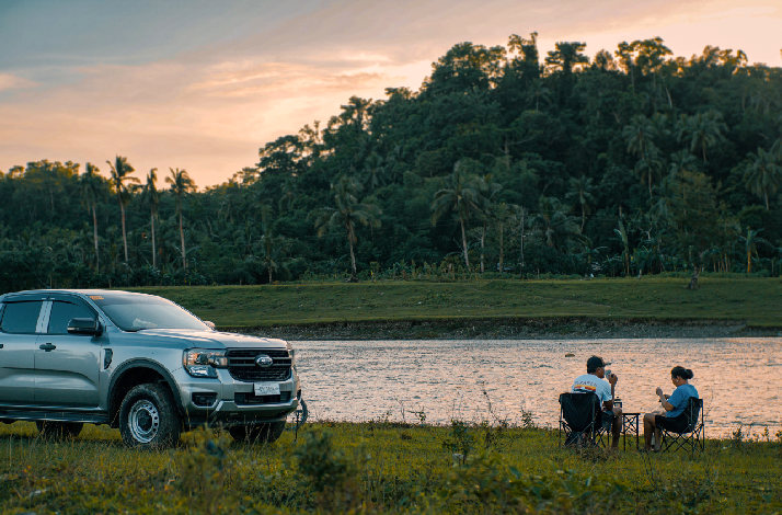 A scenic stop during the tour by the water during sunset.