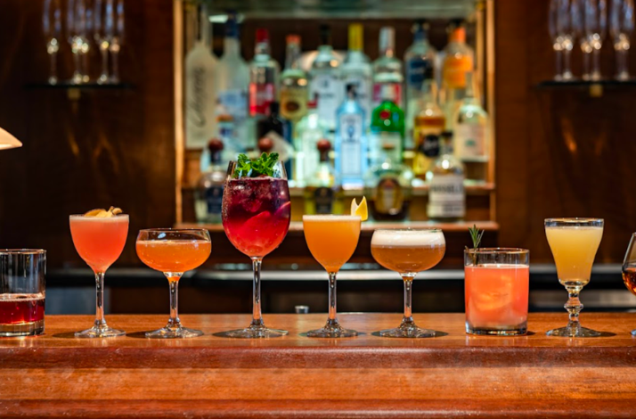 LUXBAR Reservations: In Chicago, Illinois (2)