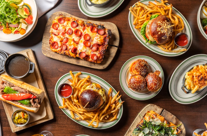 LUXBAR Reservations: In Chicago, Illinois (5)