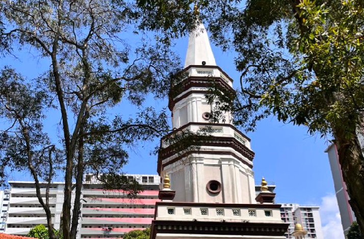 Hajjah Fatimah Mosque in Singapore, known for its unique leaning minaret. 