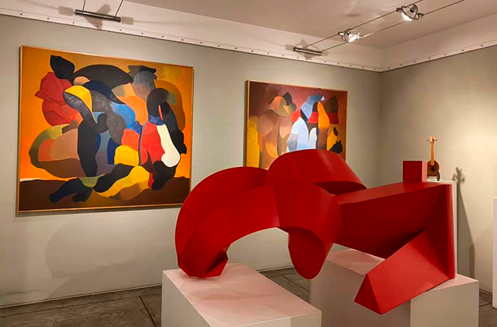 Art on display at Galería Oscar Román.