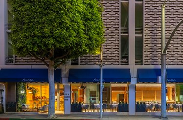 View of Marea Beverly Hills restaurant from the street.